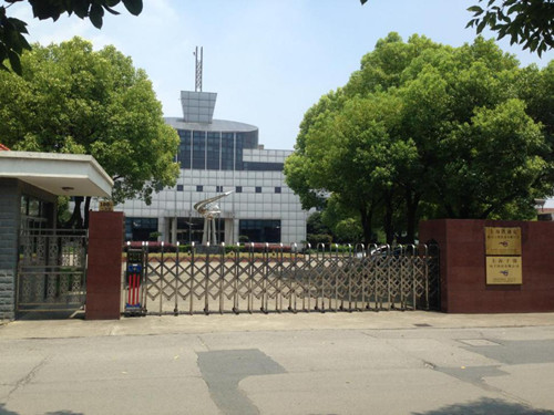 宝山法院“换门牌”执法事件调查10